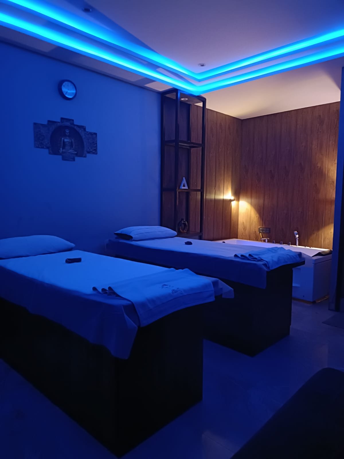 Halcyon Premium Spa
